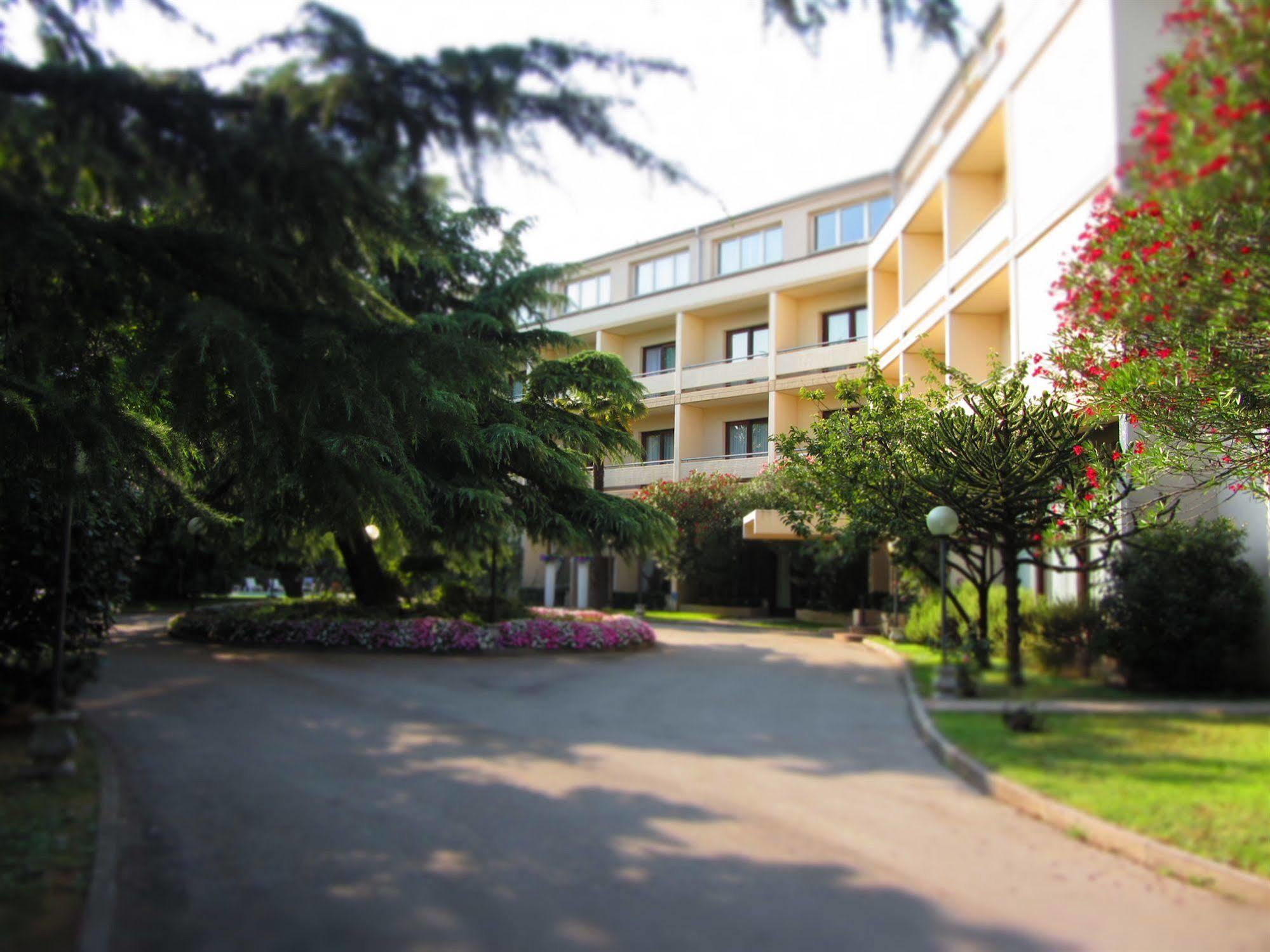 Blue Dream Hotel Monselice Bagian luar foto